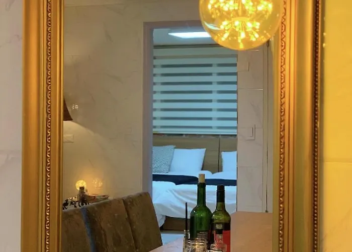 Y Apartment